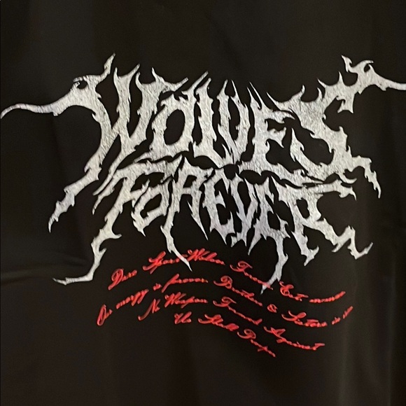 Darc Sport Core Black Grunge Cutoff Sleeve Wolves Forever Graphic Tee - Picture 3 of 12